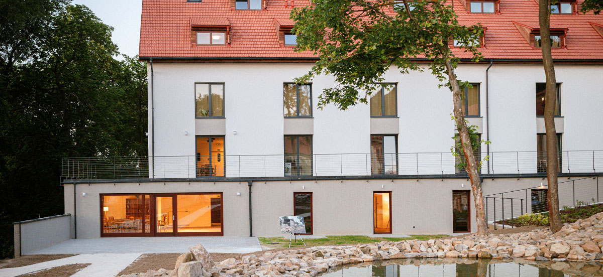 live-new-life-zamek-tman
